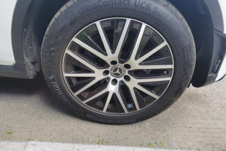 Used Mercedes-Benz GLC Coupe 2021 GLC 260 4MATIC Coupe SUV Right Front Wheel Hub