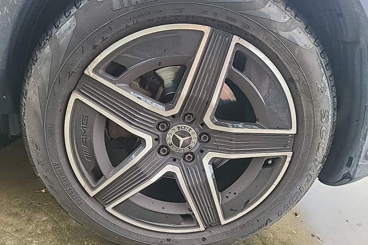 Used Mercedes-Benz GLC Coupe 2021 GLC 260 4MATIC Coupe SUV Right Front Wheel Hub