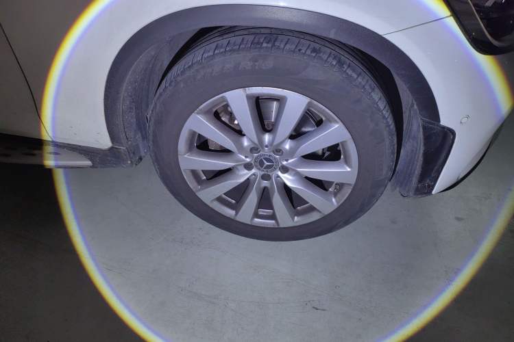 Used Mercedes-Benz GLC Coupe 2021 GLC 260 4MATIC Coupe SUV Right Front Wheel Hub