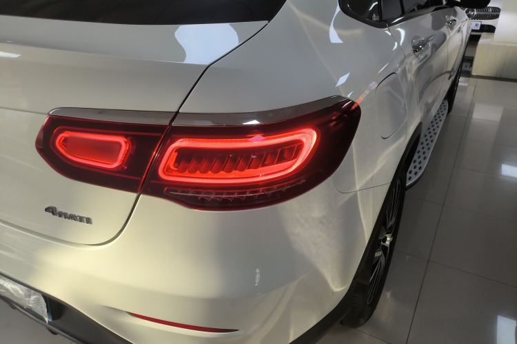 Used Mercedes-Benz GLC Coupe 2021 GLC 300 4MATIC Coupe SUV Right Rear Taillight