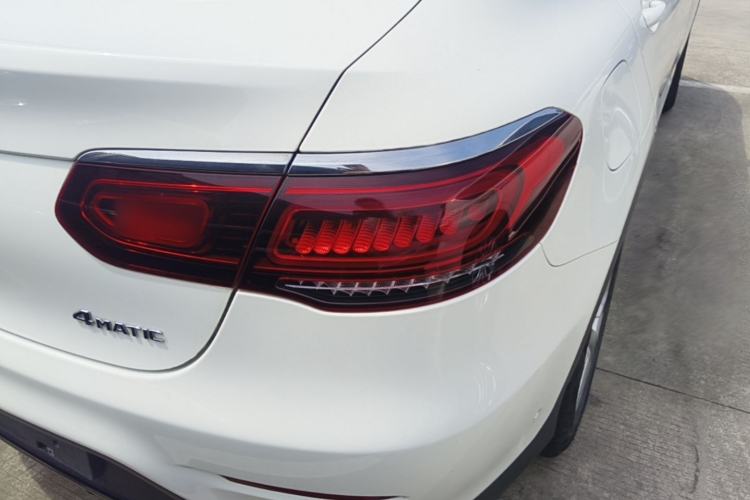 Used Mercedes-Benz GLC Coupe 2021 GLC 260 4MATIC Coupe SUV Right Rear Taillight