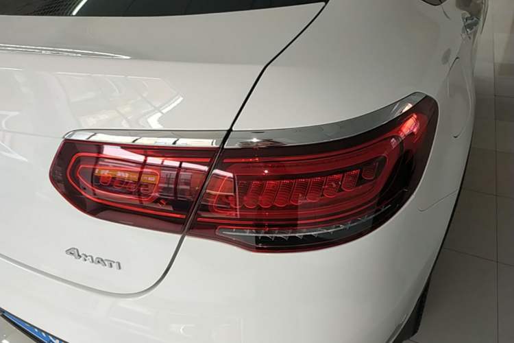 Used Mercedes-Benz GLC Coupe 2021 GLC 300 4MATIC Coupe SUV Right Rear Taillight
