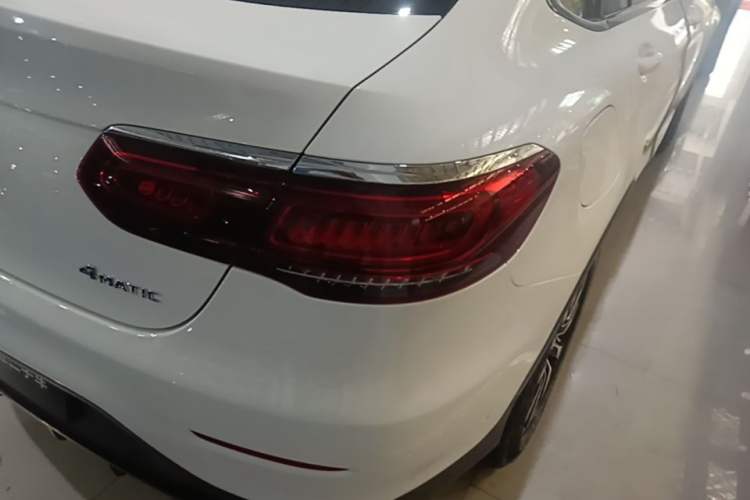 Used Mercedes-Benz GLC Coupe 2021 GLC 260 4MATIC Coupe SUV Right Rear Taillight