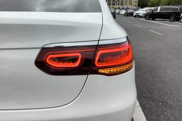 Used Mercedes-Benz GLC Coupe 2021 GLC 300 4MATIC Coupe SUV Right Rear Taillight