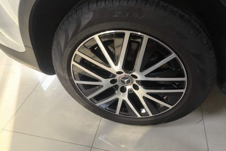 Used Mercedes-Benz GLC Coupe 2021 GLC 300 4MATIC Coupe SUV Right Rear Wheel Hub