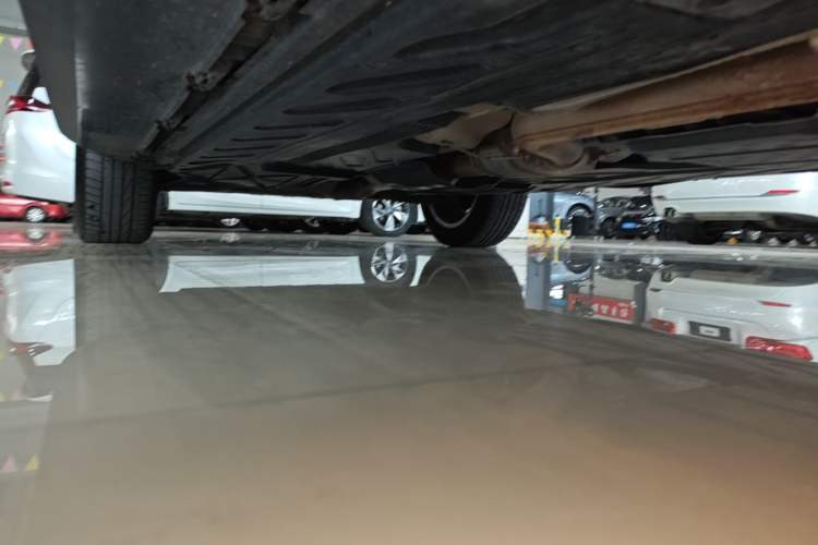 Used Mercedes-Benz GLC Coupe 2021 GLC 260 4MATIC Coupe SUV Right Side Sill
