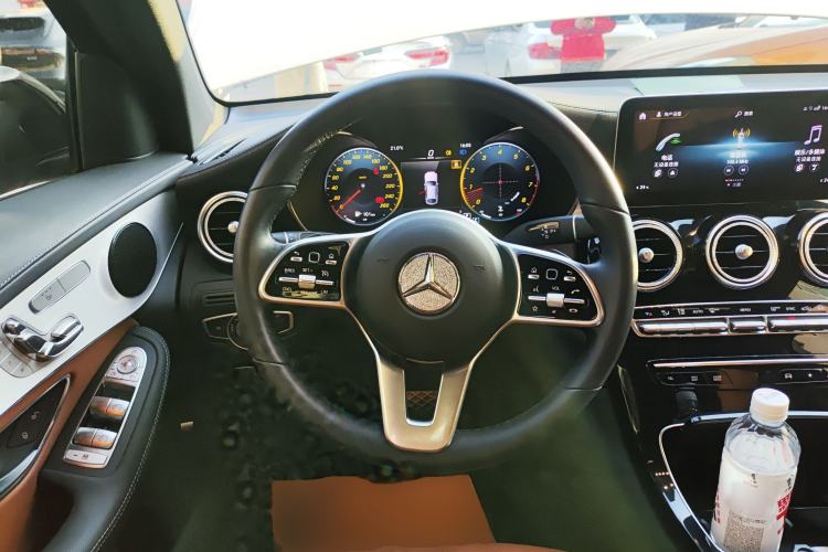 Used Mercedes-Benz GLC Coupe 2021 GLC 260 4MATIC Coupe SUV Steering Wheel