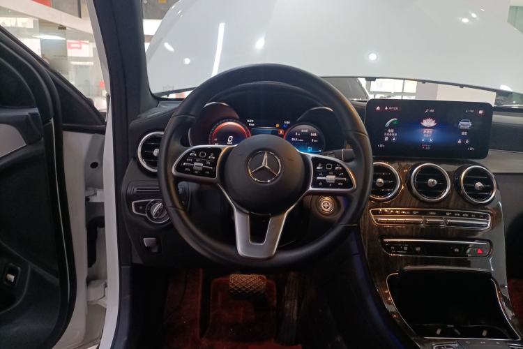 Used Mercedes-Benz GLC Coupe 2021 GLC 260 4MATIC Coupe SUV Steering Wheel
