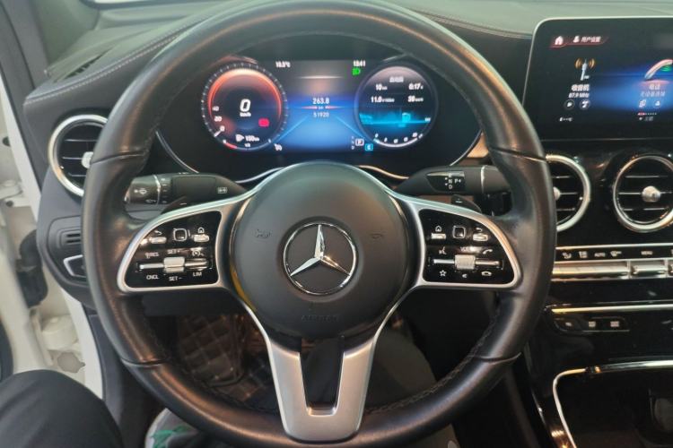 Used Mercedes-Benz GLC Coupe 2021 GLC 260 4MATIC Coupe SUV Steering Wheel