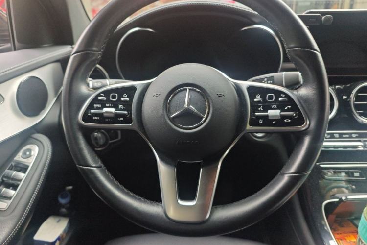 Used Mercedes-Benz GLC Coupe 2021 GLC 260 4MATIC Coupe SUV Steering Wheel