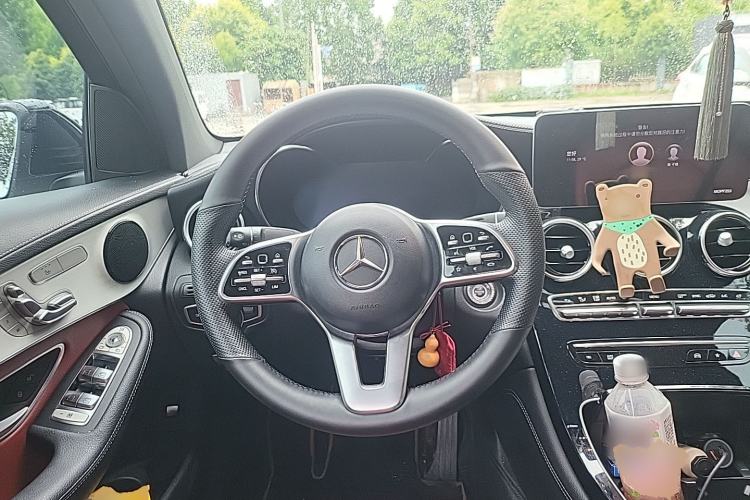 Used Mercedes-Benz GLC Coupe 2021 GLC 260 4MATIC Coupe SUV Steering Wheel