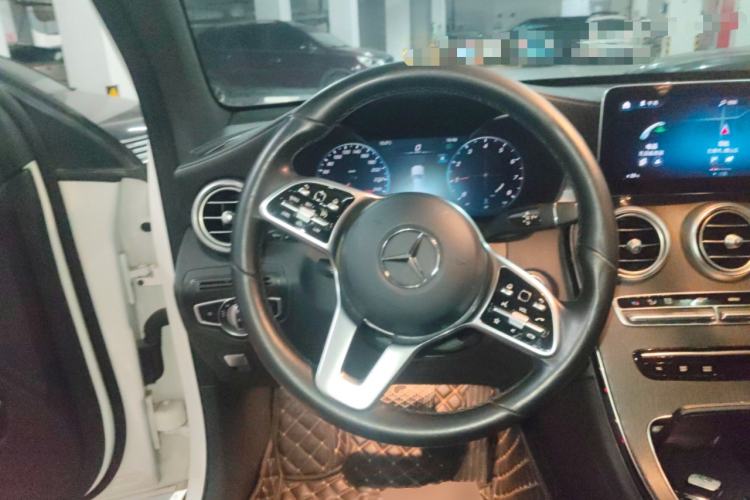 Used Mercedes-Benz GLC Coupe 2021 GLC 300 4MATIC Coupe SUV Steering Wheel