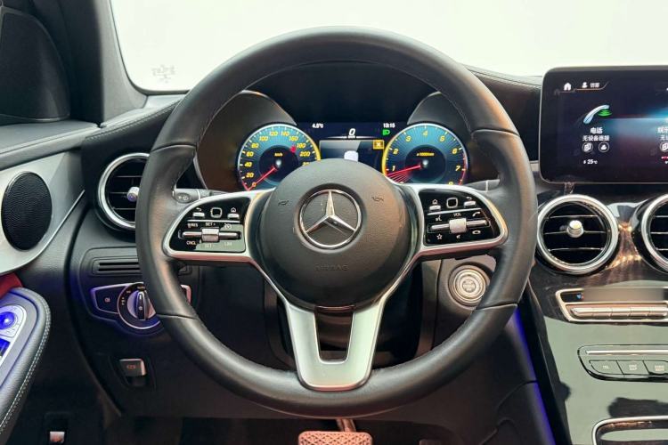 Used Mercedes-Benz GLC Coupe 2021 GLC 260 4MATIC Coupe SUV Steering Wheel