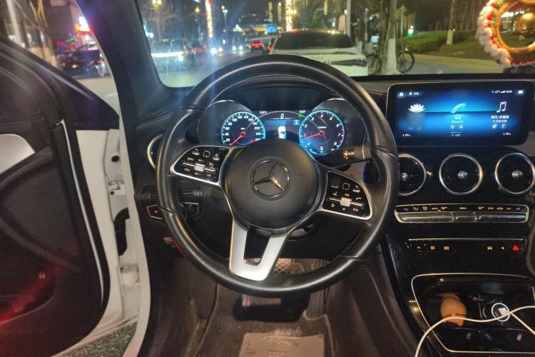 Used Mercedes-Benz GLC Coupe 2021 GLC 260 4MATIC Coupe SUV Steering Wheel