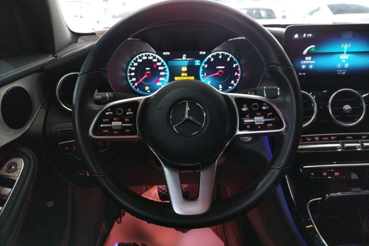 Used Mercedes-Benz GLC Coupe 2021 GLC 260 4MATIC Coupe SUV Steering Wheel