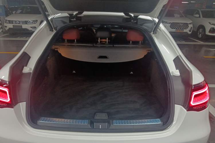Used Mercedes-Benz GLC Coupe 2021 GLC 260 4MATIC Coupe SUV Trunk