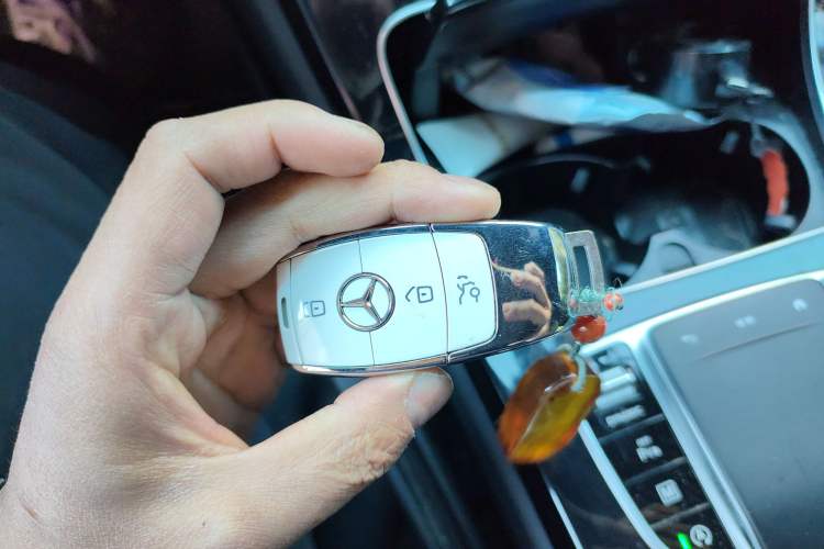 Used Mercedes-Benz GLC Coupe 2021 GLC 260 4MATIC Coupe SUV Vehicle Key