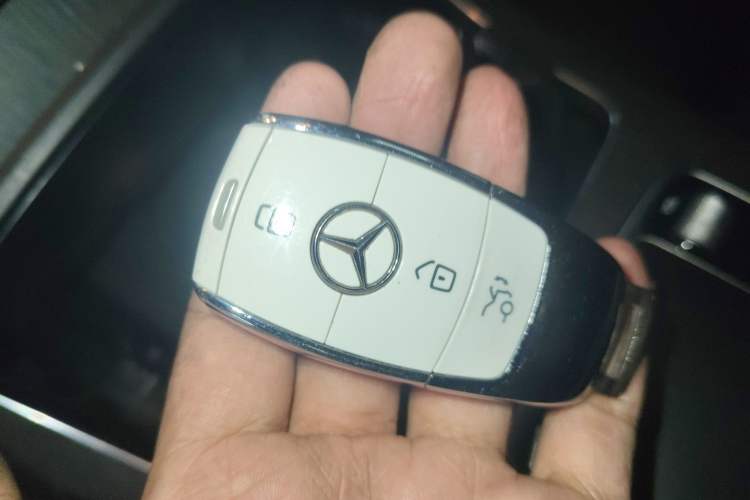 Used Mercedes-Benz GLC Coupe 2021 GLC 300 4MATIC Coupe SUV Vehicle Key