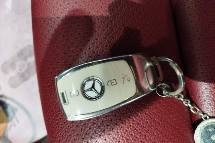 Used Mercedes-Benz GLC Coupe 2021 GLC 260 4MATIC Coupe SUV Vehicle Key