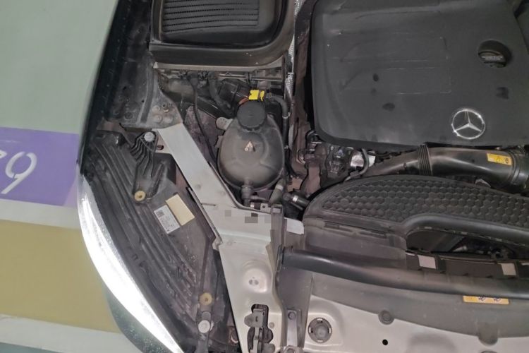 Used Mercedes-Benz GLC Coupe 2022 Refreshed GLC 260 4MATIC Coupe SUV Engine Bay Right