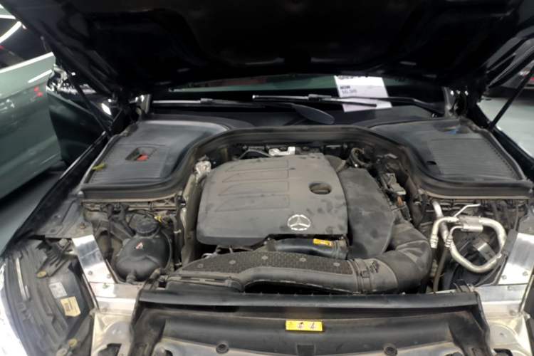 Used Mercedes-Benz GLC Coupe 2022 Refreshed GLC 260 4MATIC Coupe SUV Engine Bay