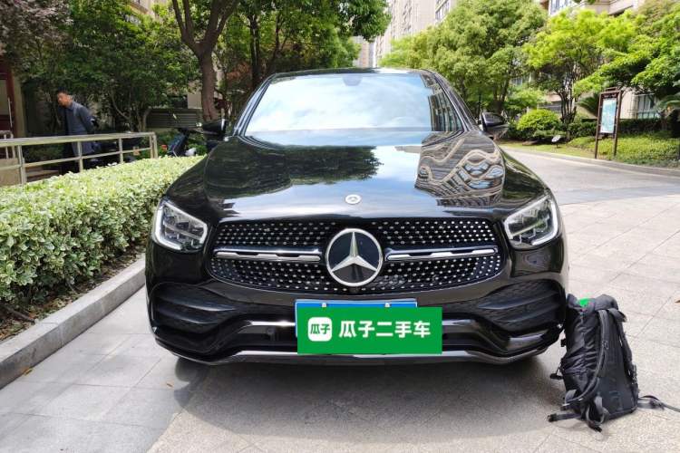 Used Mercedes-Benz GLC Coupe 2022 Refreshed GLC 260 4MATIC Coupe SUV Front