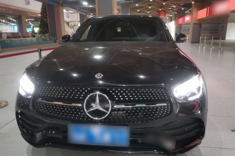 Used Mercedes-Benz GLC Coupe 2022 Refreshed GLC 260 4MATIC Coupe SUV Front