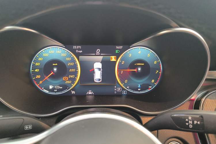 Used Mercedes-Benz GLC Coupe 2022 Refreshed GLC 300 4MATIC Coupe SUV Instrument Cluster