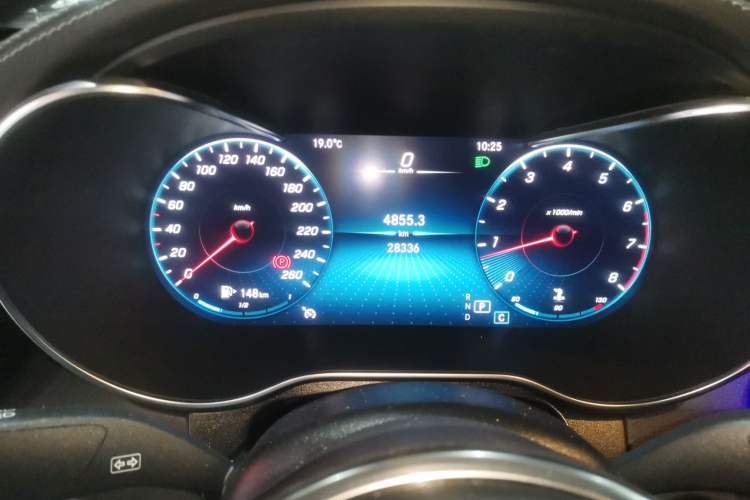 Used Mercedes-Benz GLC Coupe 2022 Refreshed GLC 260 4MATIC Coupe SUV Instrument Cluster