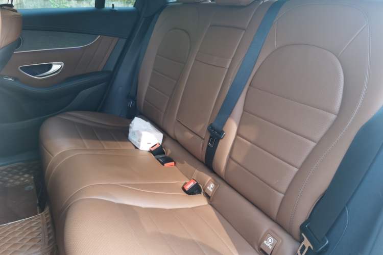 Used Mercedes-Benz GLC Coupe 2022 Refreshed GLC 300 4MATIC Coupe SUV Left Rear Seat