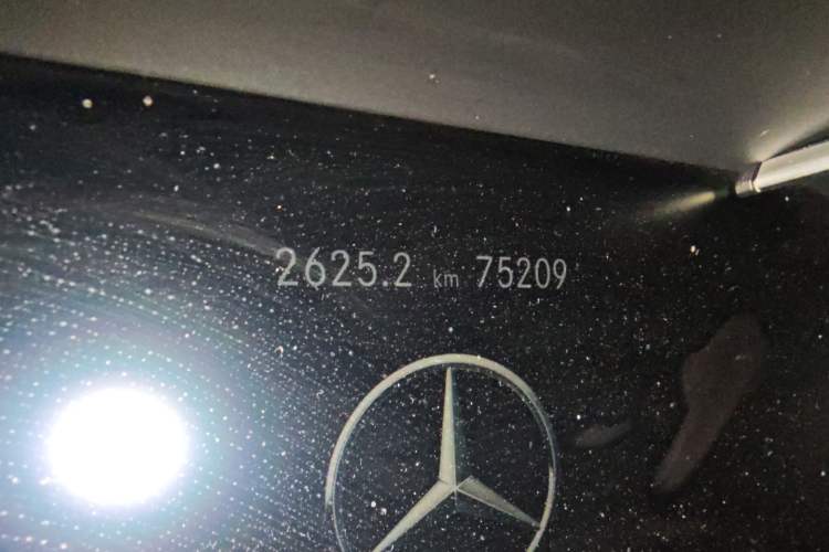 Used Mercedes-Benz GLC Coupe 2022 Refreshed GLC 260 4MATIC Coupe SUV Odometer Close Up