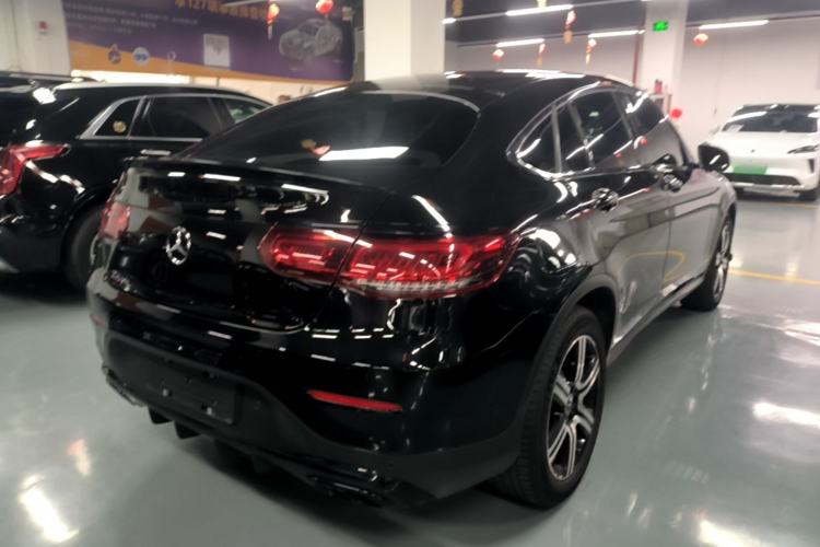 Used Mercedes-Benz GLC Coupe 2022 Refreshed GLC 260 4MATIC Coupe SUV Rear Right 45 Deg