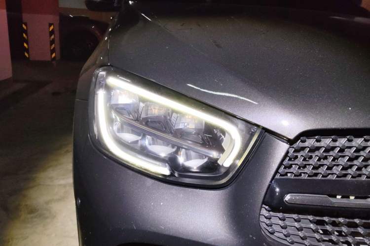 Used Mercedes-Benz GLC Coupe 2022 Refreshed GLC 260 4MATIC Coupe SUV Right Front Headlight