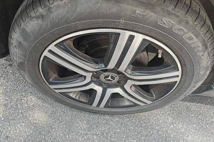 Used Mercedes-Benz GLC Coupe 2022 Refreshed GLC 260 4MATIC Coupe SUV Right Rear Wheel Hub