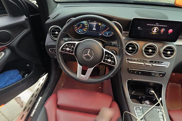 Used Mercedes-Benz GLC Coupe 2022 Refreshed GLC 300 4MATIC Coupe SUV Steering Wheel