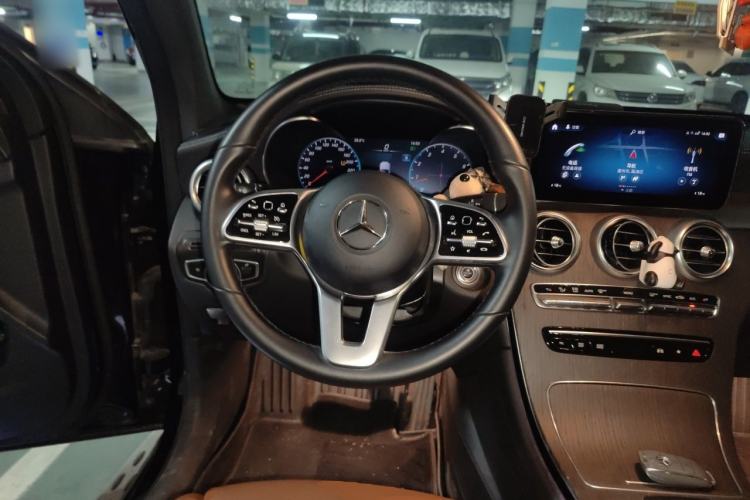 Used Mercedes-Benz GLC Coupe 2022 Refreshed GLC 300 4MATIC Coupe SUV Steering Wheel