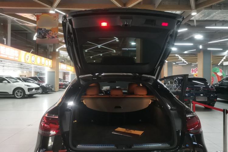 Used Mercedes-Benz GLC Coupe 2022 Refreshed GLC 260 4MATIC Coupe SUV Trunk