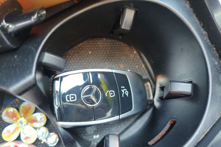 Used Mercedes-Benz GLC Coupe 2022 Refreshed GLC 260 4MATIC Coupe SUV Vehicle Key