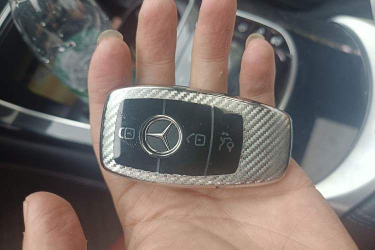 Used Mercedes-Benz GLC Coupe 2022 Refreshed GLC 260 4MATIC Coupe SUV Vehicle Key
