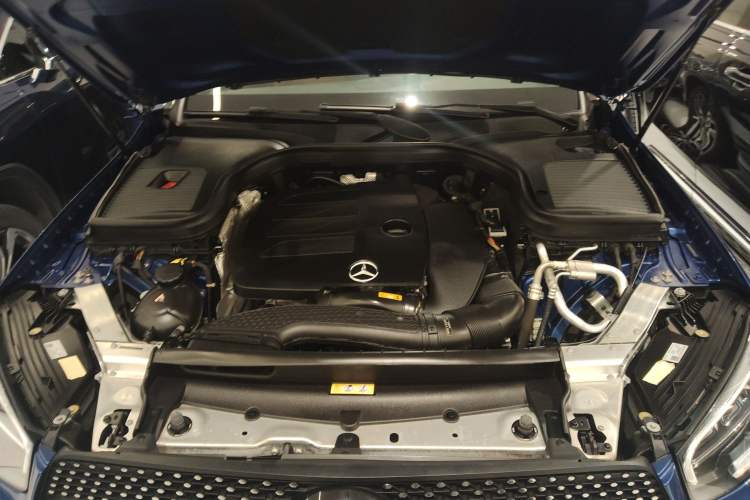 Used Mercedes-Benz GLC Coupe 2022 Refreshed GLC 300 4MATIC Coupe SUV Engine Bay
