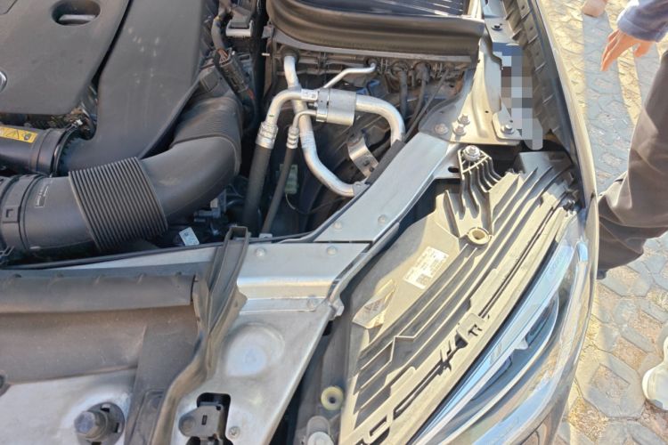 Used Mercedes-Benz GLC Coupe 2022 Refreshed GLC 300 4MATIC Coupe SUV Engine Bay Left