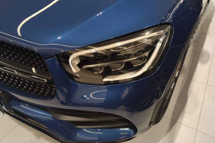 Used Mercedes-Benz GLC Coupe 2022 Refreshed GLC 300 4MATIC Coupe SUV Left Front Headlight