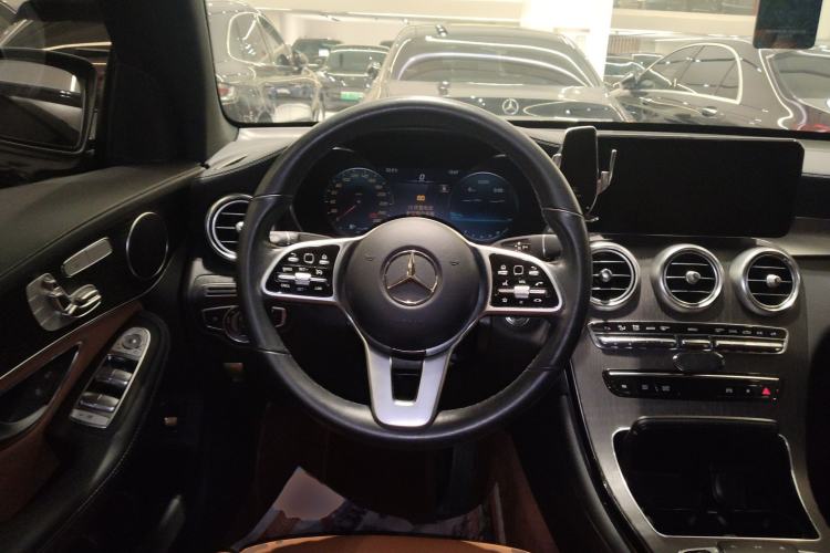 Used Mercedes-Benz GLC Coupe 2022 Refreshed GLC 300 4MATIC Coupe SUV Steering Wheel