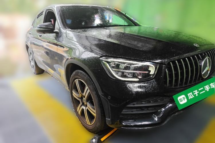 Used Mercedes-Benz GLC Coupe 2022 Refreshed GLC 260 4MATIC Coupe SUV Front Right 45 Deg