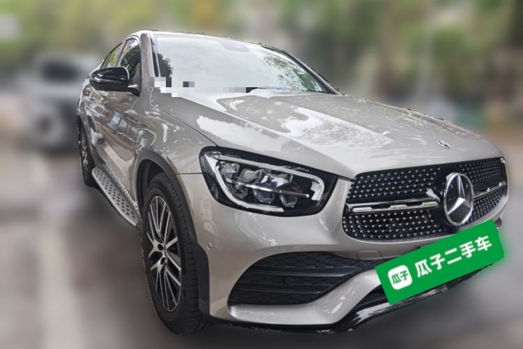 Used Mercedes-Benz GLC Coupe 2022 Refreshed GLC 300 4MATIC Coupe SUV Front Right 45 Deg
