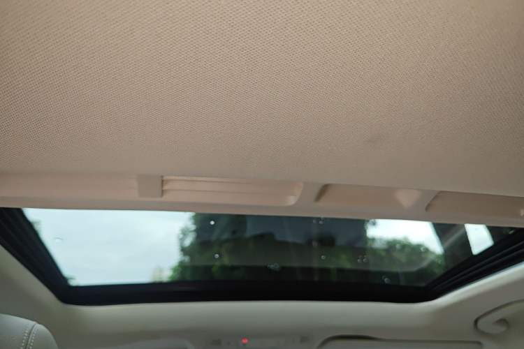 Used Mercedes-Benz GLC Coupe 2022 Refreshed GLC 300 4MATIC Coupe SUV Headliner