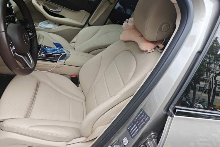 Used Mercedes-Benz GLC Coupe 2022 Refreshed GLC 300 4MATIC Coupe SUV Left Front Seat