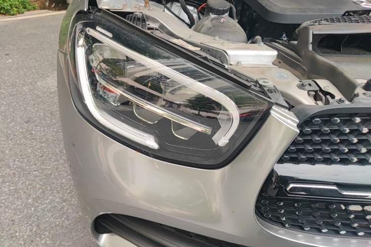 Used Mercedes-Benz GLC Coupe 2022 Refreshed GLC 260 4MATIC Coupe SUV Right Front Headlight