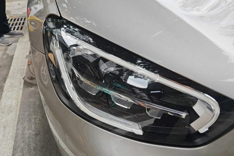 Used Mercedes-Benz GLC Coupe 2022 Refreshed GLC 300 4MATIC Coupe SUV Right Front Headlight
