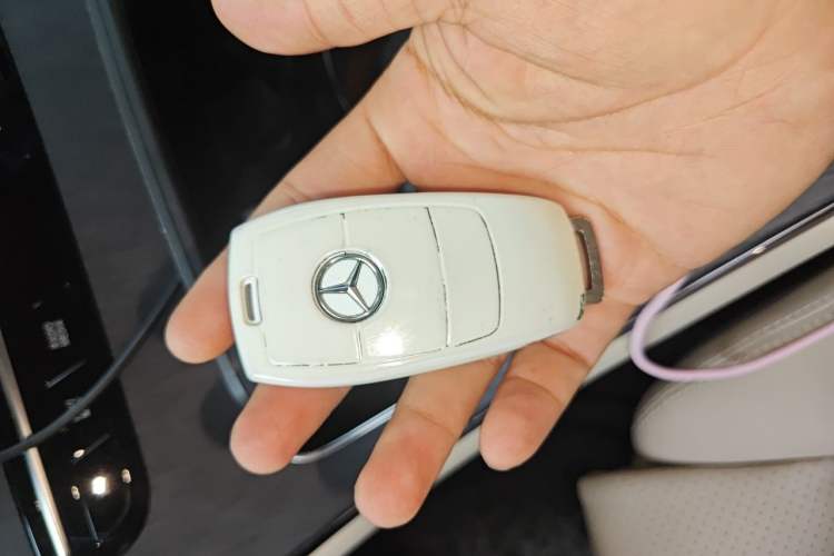 Used Mercedes-Benz GLC Coupe 2022 Refreshed GLC 300 4MATIC Coupe SUV Vehicle Key